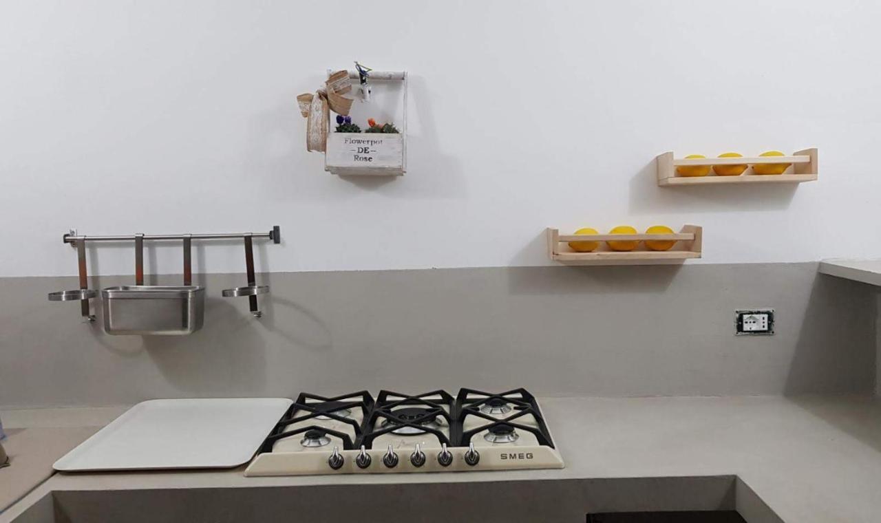 マンドゥーリア La Controra Bed & Breakfast エクステリア 写真